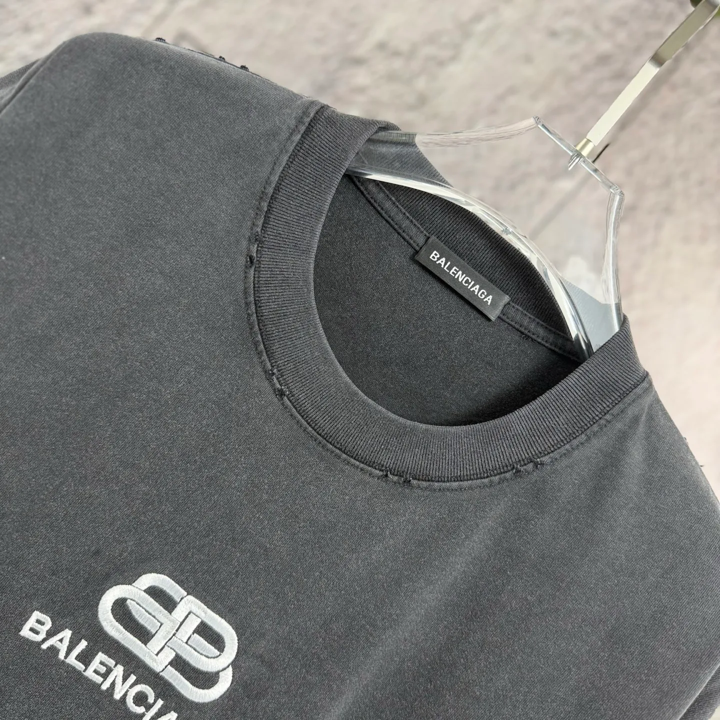 《𝙉𝙚𝙬⚜️ 》 2026 New Arrival T logo ：White Purple Black Gray Sizes：S M L XL XXL